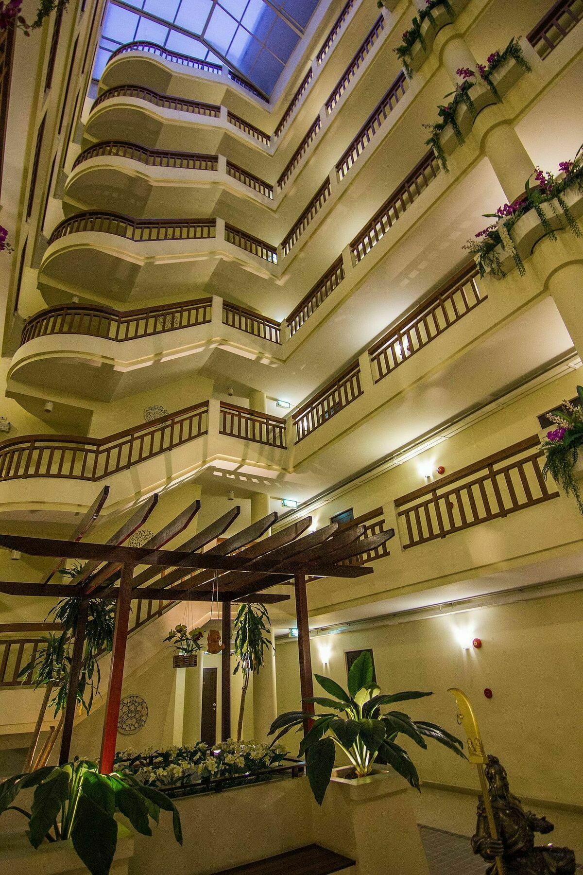 Zen Rooms Sukhumvit 81 Bangkok Exterior foto